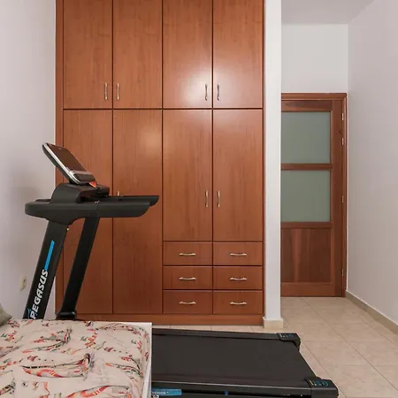 Urban Oasis Apartament *