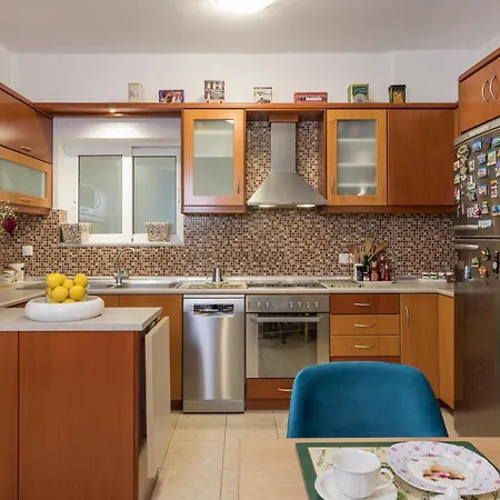 Apartman Urban Oasis Hriszí Aktí Haniá